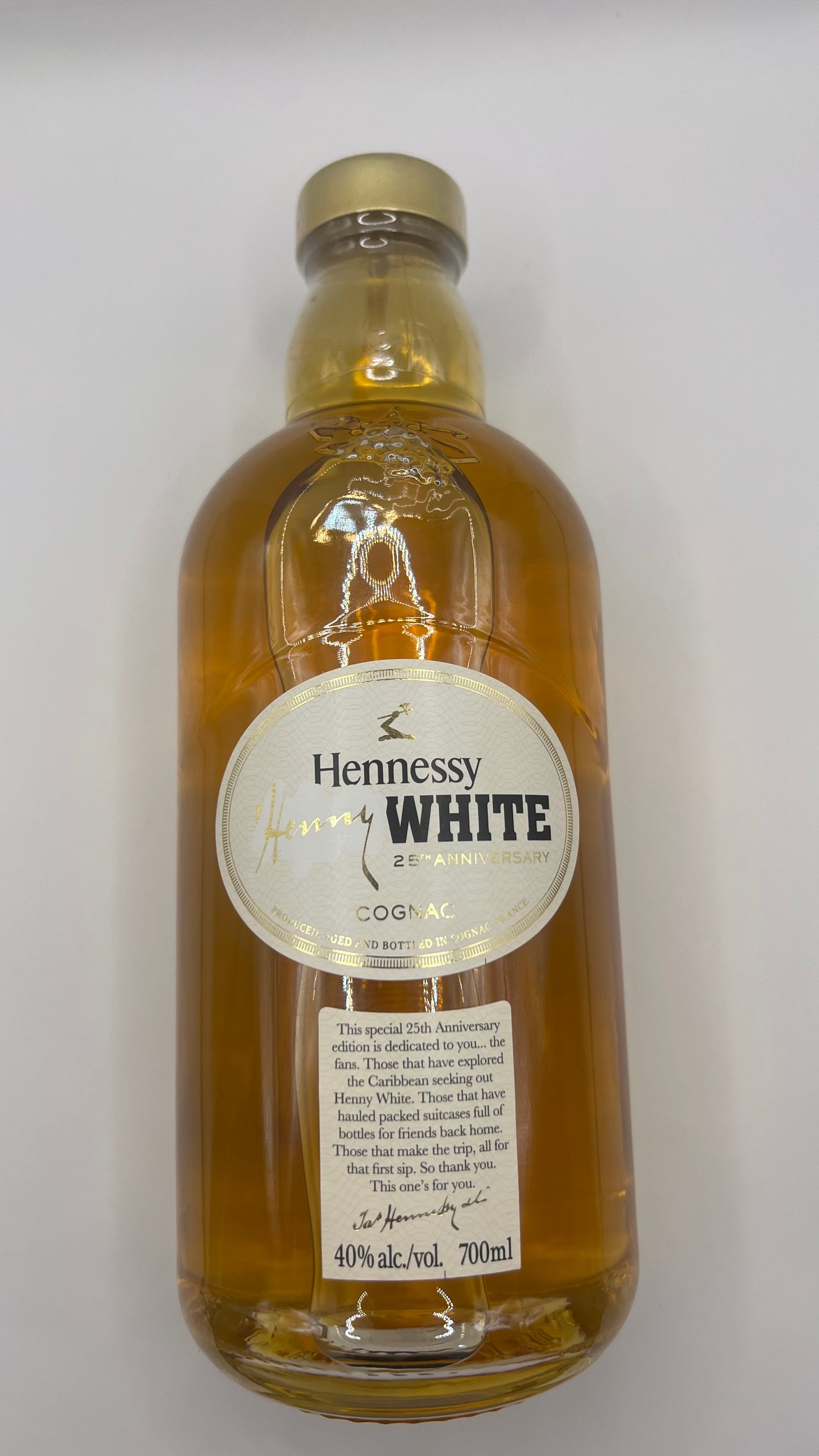 Hennessy White 700ml bottle